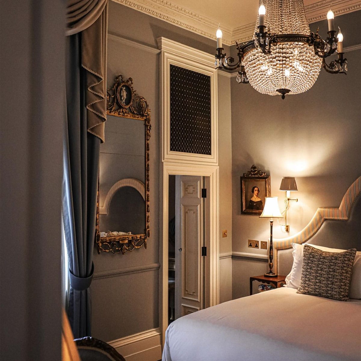 Henry's Townhouse — photo 3