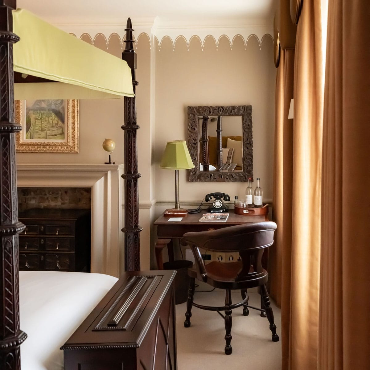 Henry's Townhouse — photo 4