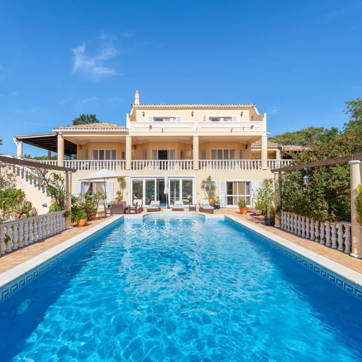 Mayfair International Realty — photo 3