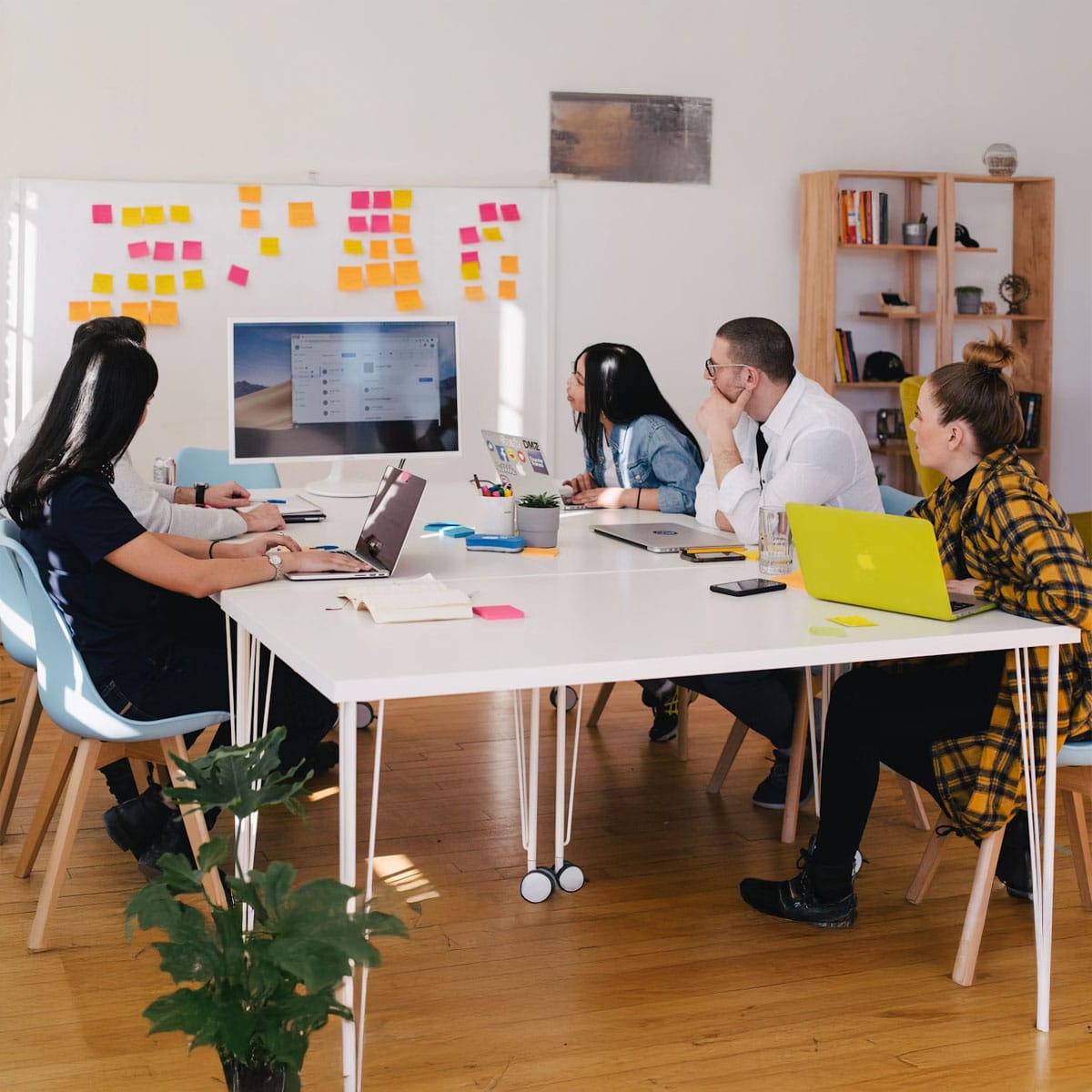 uk online marketing agencies, ai marketing strategies, digital agency trends 2025